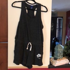 NIKE ROMPER